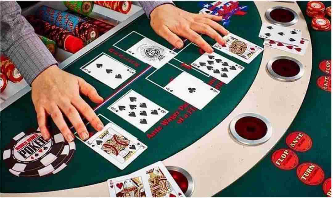 Sự đa dạng của Poker trực tuyến